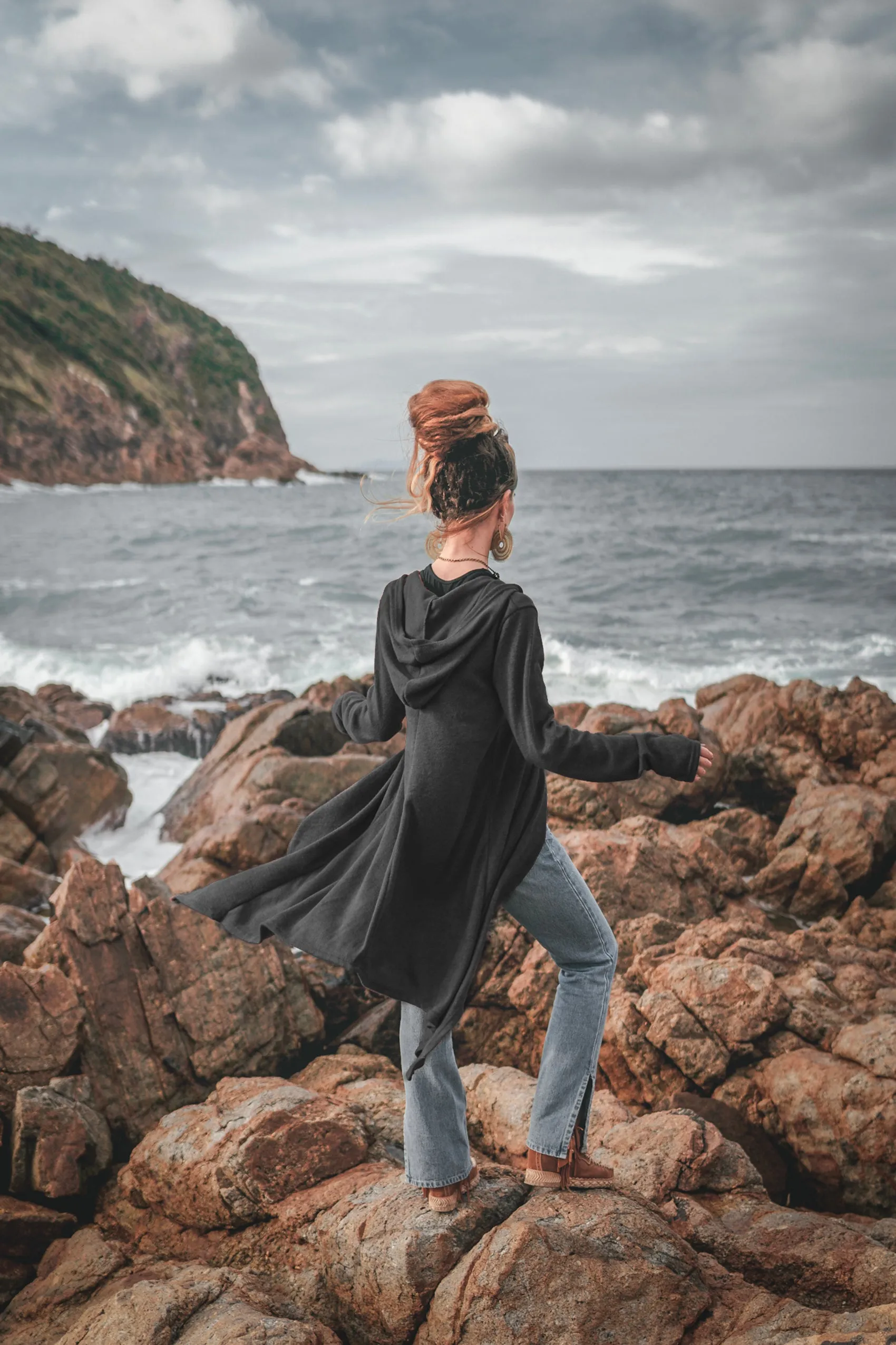 Hooded Cardigan Kala Acana Black