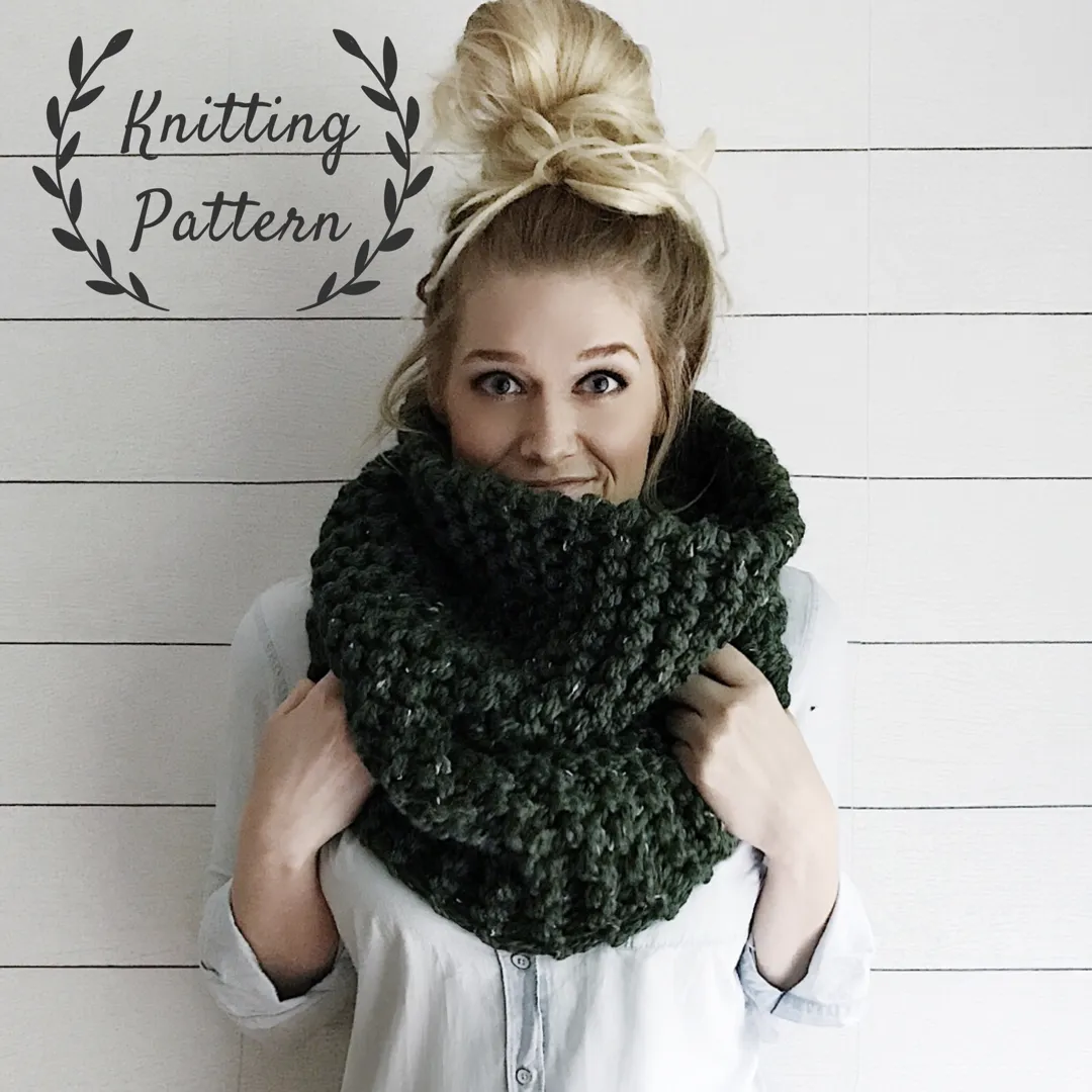 Knitting Pattern Chunky Cowl Knit Scarf Infinity Loop // The Eastport