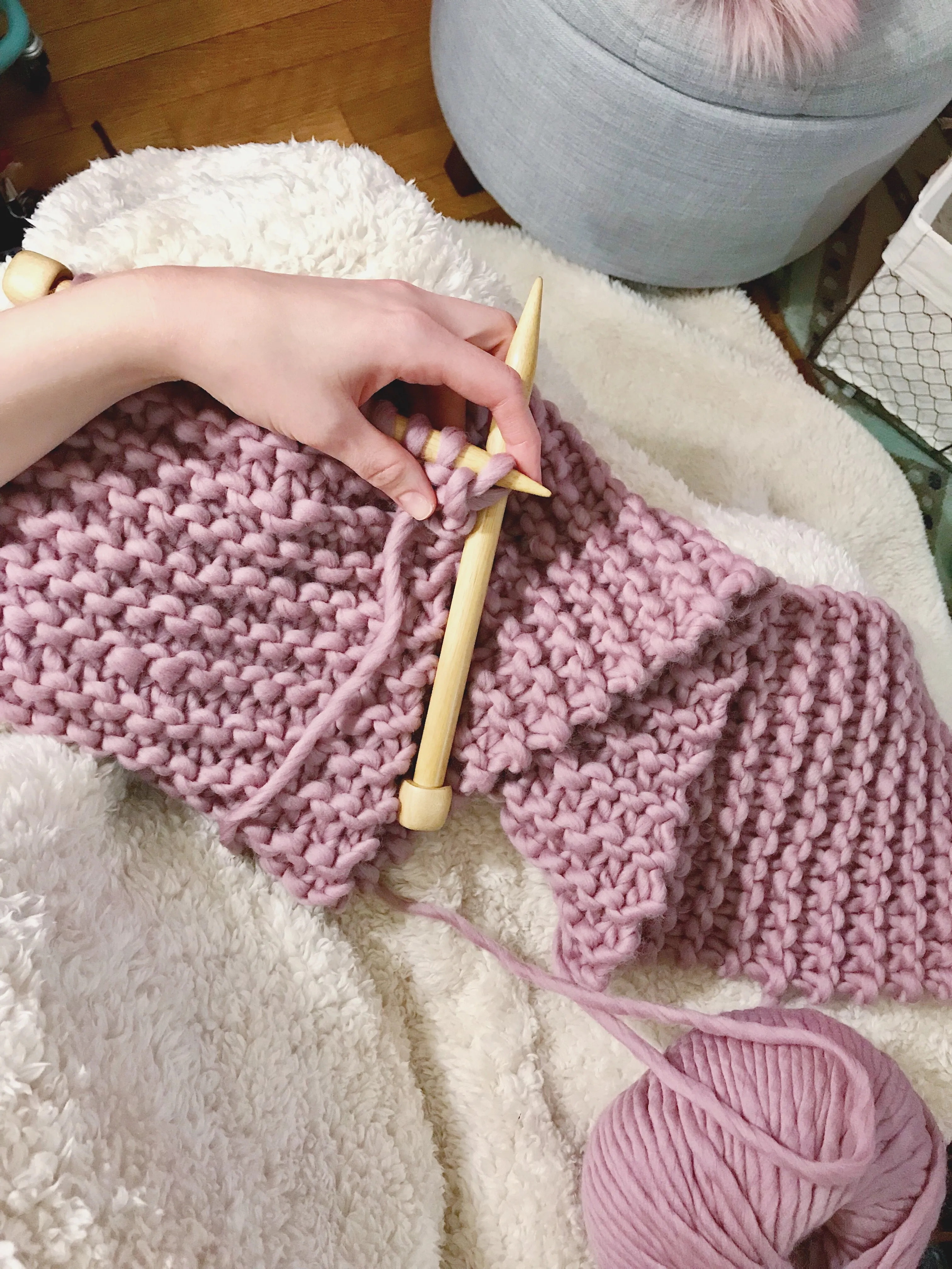 Knitting Pattern Chunky Open Ended Scarf Knit Wrap // The Wiscassett