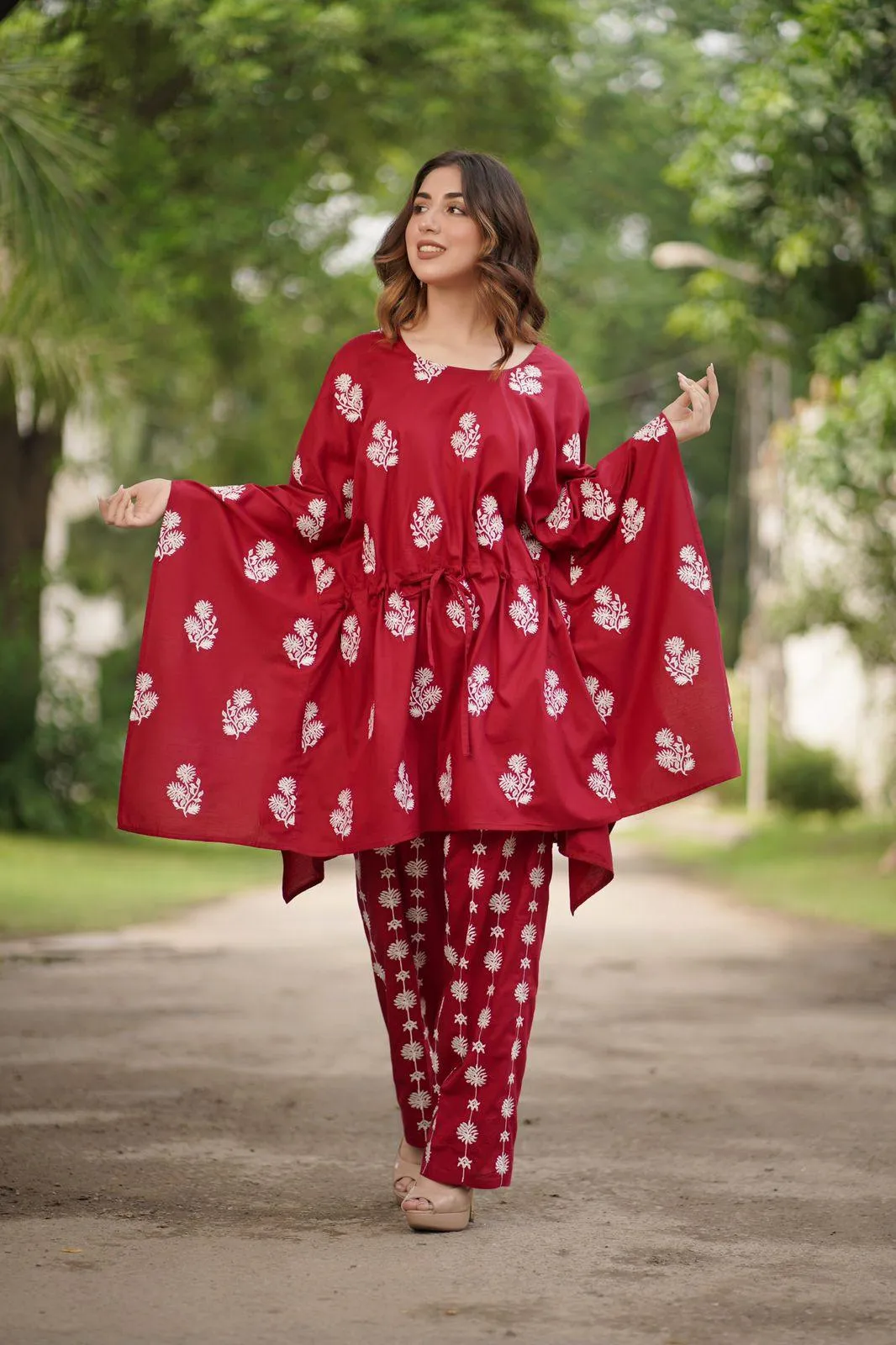 Mono-Red Poncho Suit