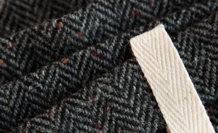 N55-101 TWEED TIE