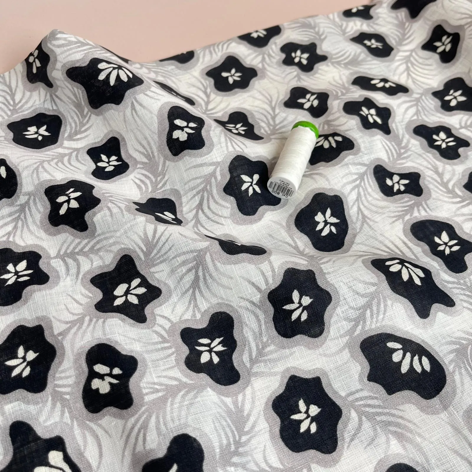REMNANT 0.39 Metres - Ex-Designer Deadstock Tropical Fruits in Monochrome Pure Linen Fabric