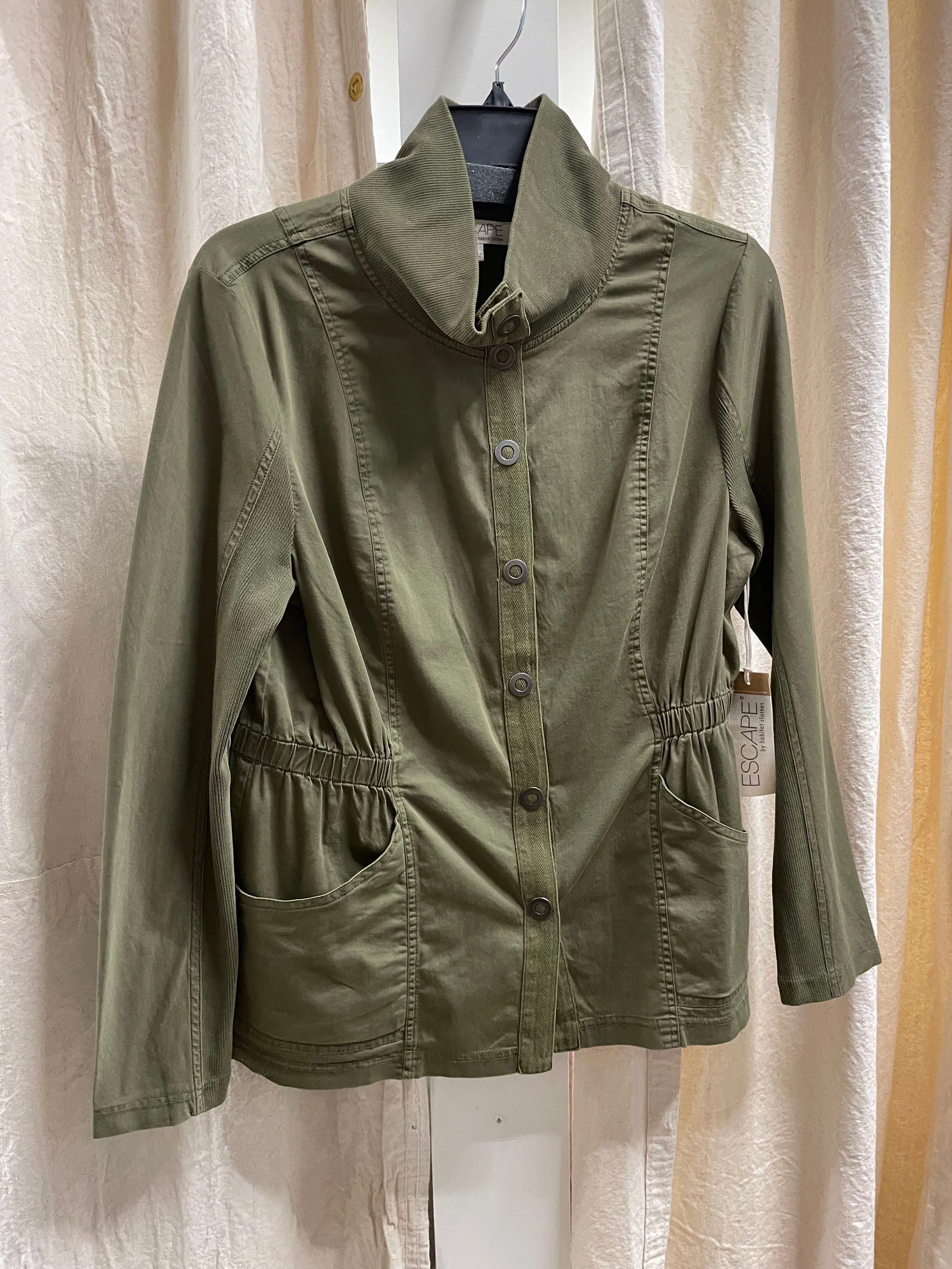 Salt Wash Snap Jacket in Olive by Escape