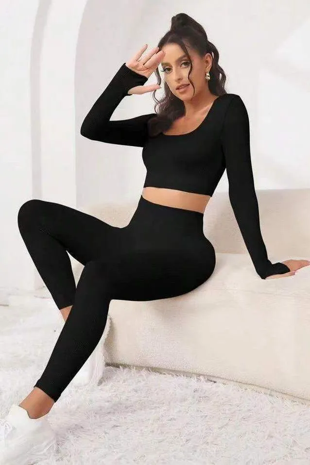 Threaded seamless yoga suit