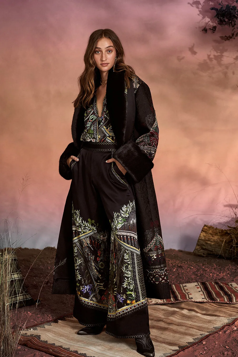 WIDE LEG PANT WITH SHAPED CUFF BOTANICAL CHRONICLES