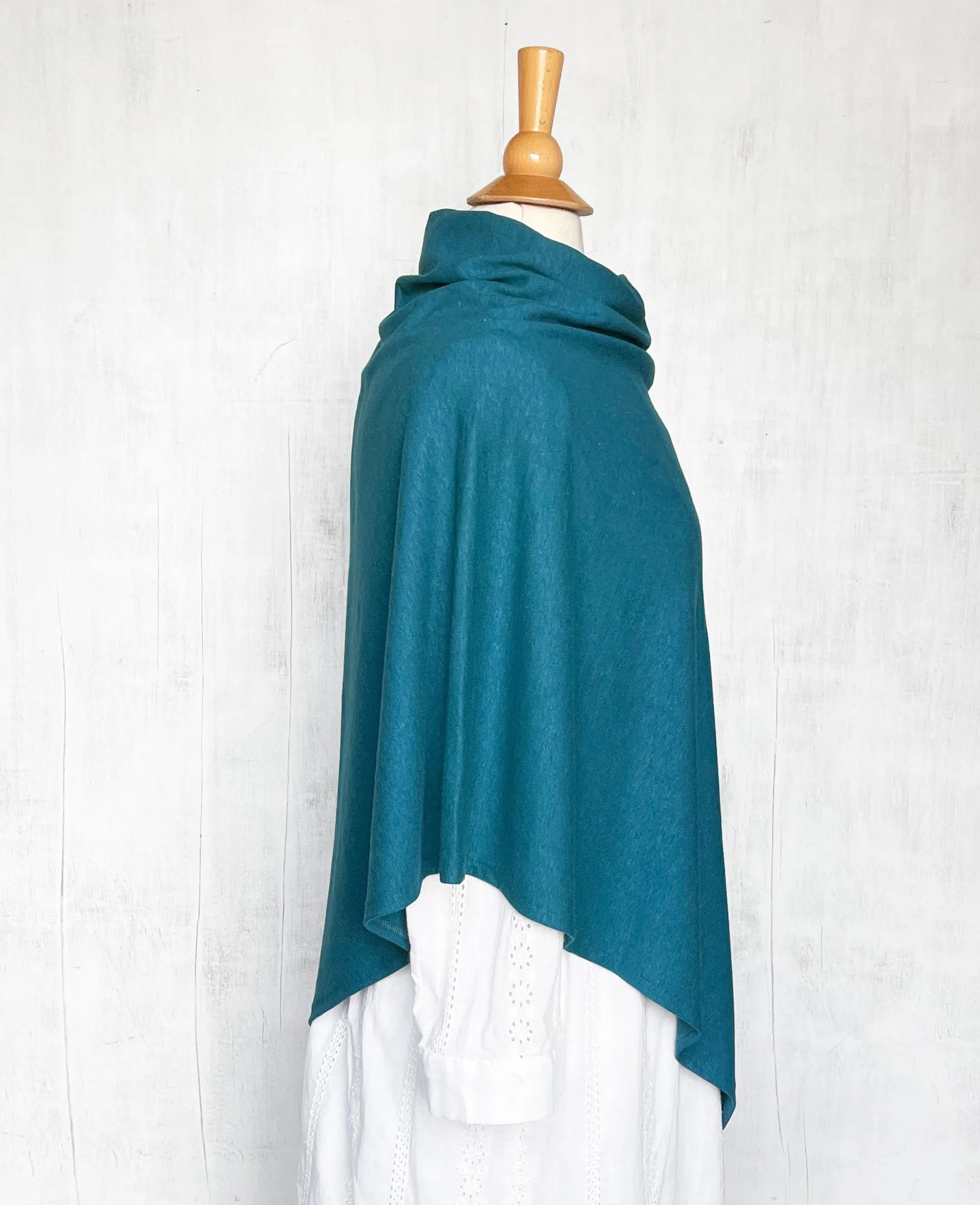 Women's Hemp / Organic Cotton Lightweight Poncho with Falling Feathers - Peacock Blue