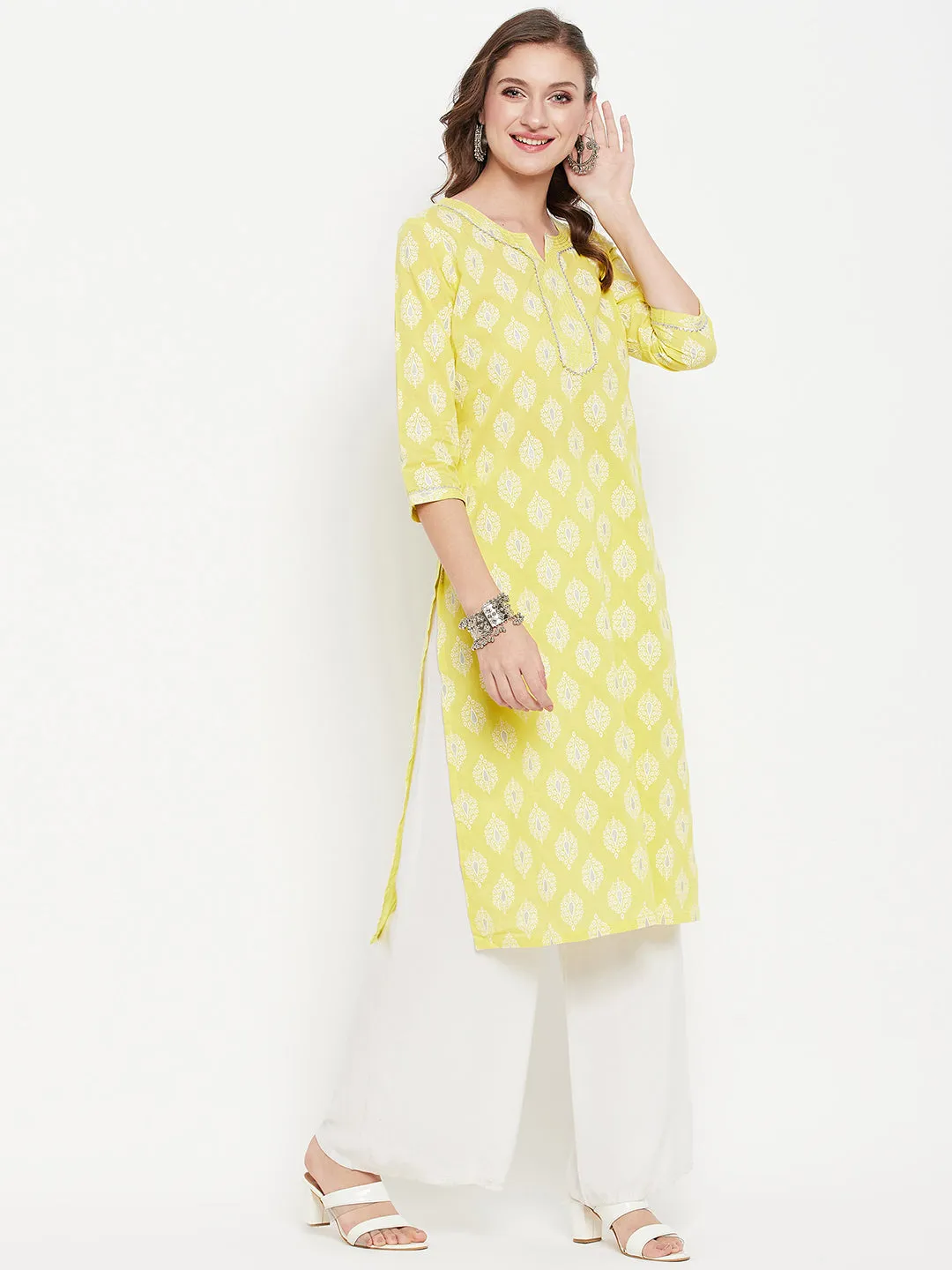 Women's Round Neck Green Printed Knee Length Kurti
