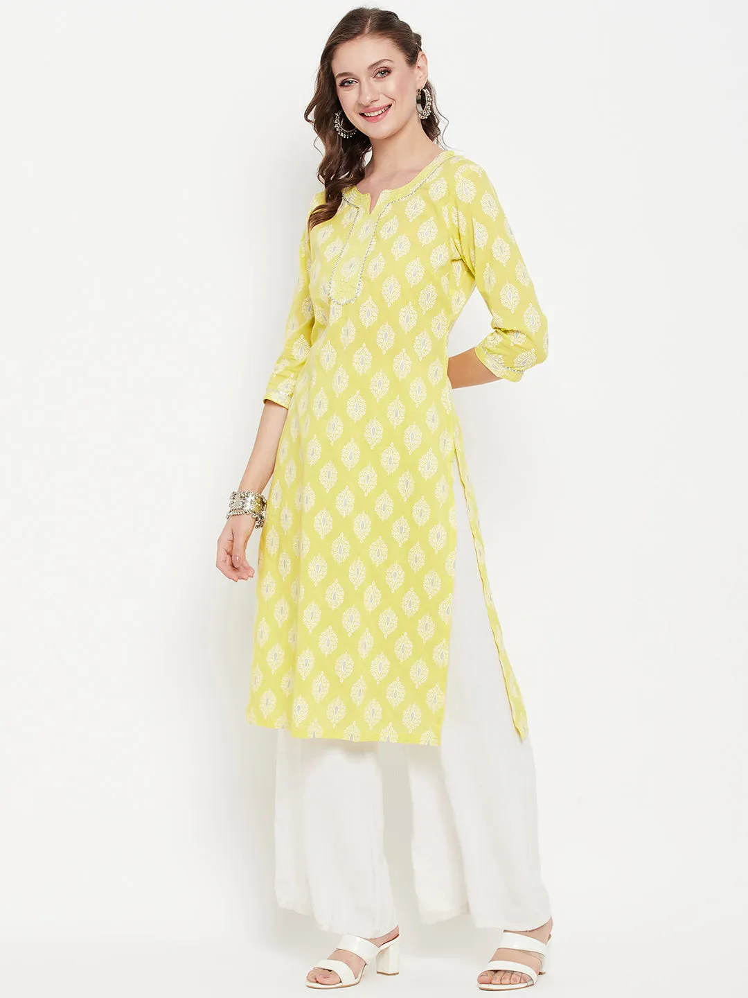 Women's Round Neck Green Printed Knee Length Kurti